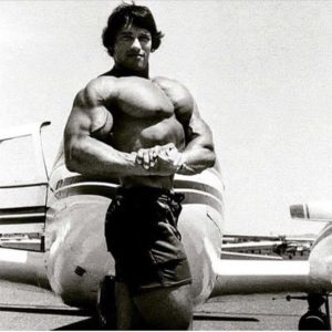 Arnold's Legedary Pose