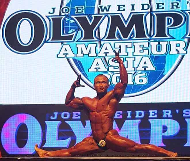 Robi Posing at Amateur Mr Olympia 2016 Asia