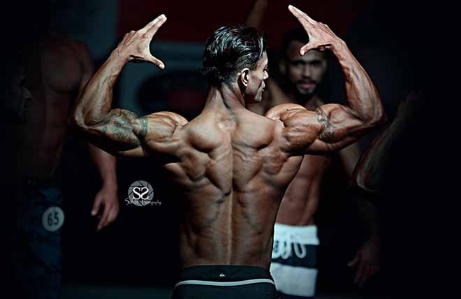 Sumit Banerjee Back Pose at Mr India