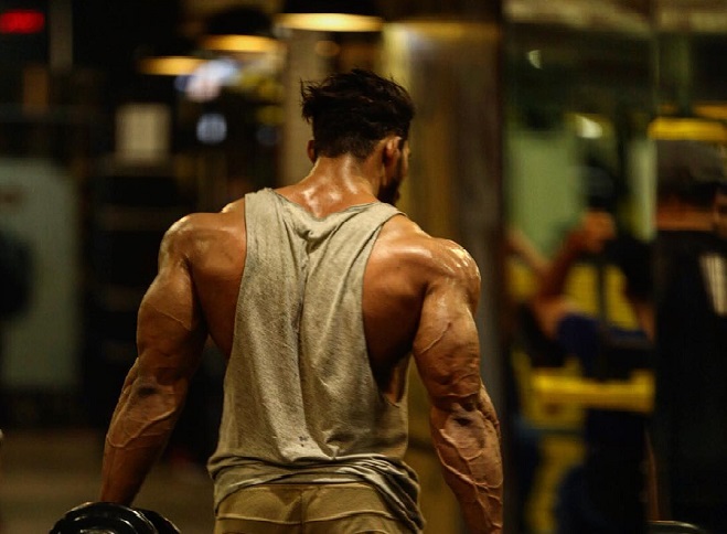 IFBB Pro Jiten Marke workout